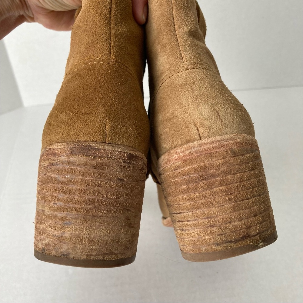 Madewell Tan Suede Pointed Toe Western Ankle Boots Stacked Block Heel Side Zip - Picture 7 of 10